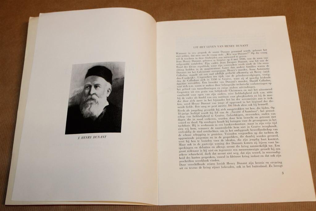 Henry Dunant – Zeldzame Uitgave Rode Kruis [1958], Ophalen of Verzenden, Gelezen