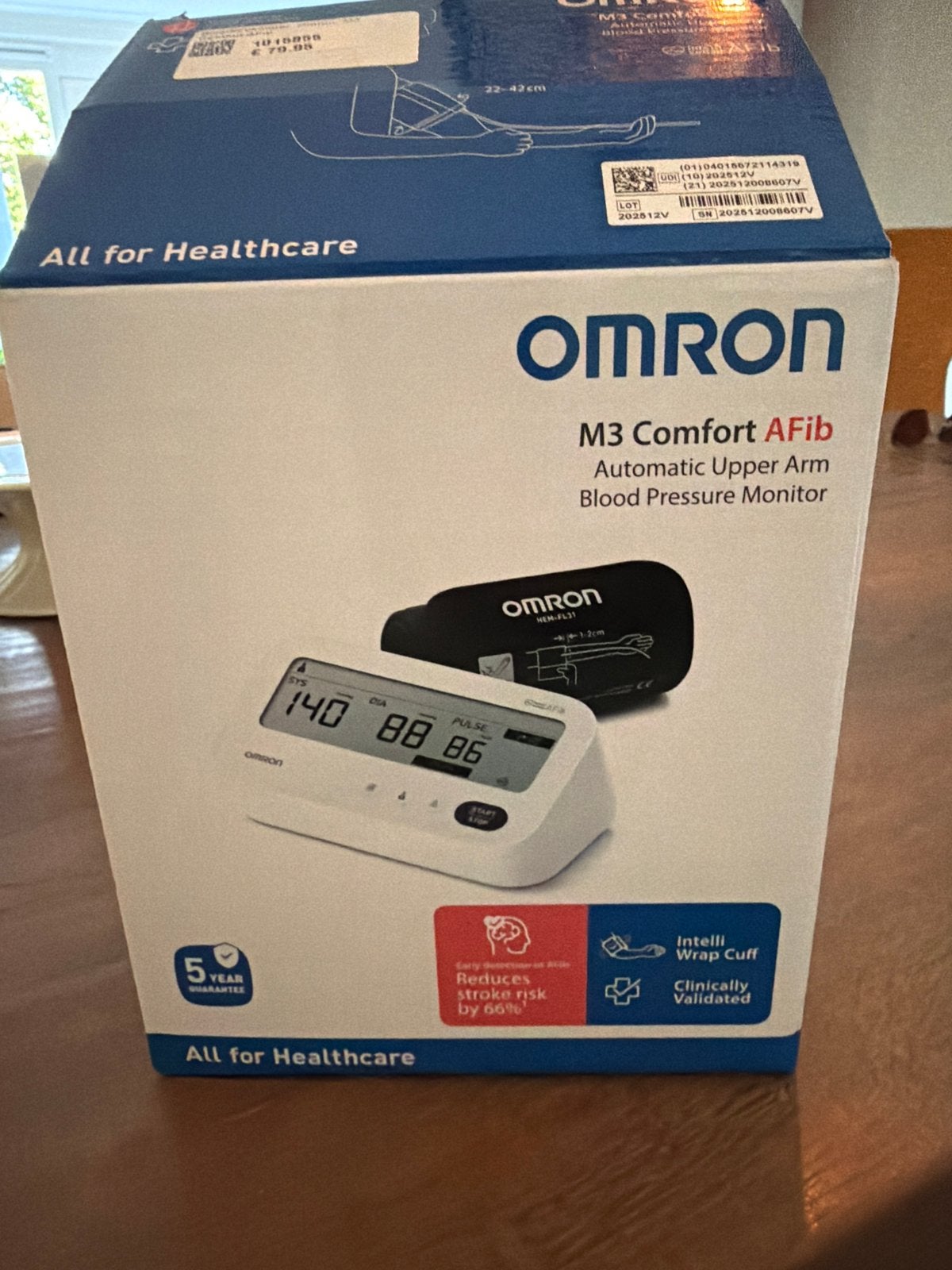 OMRON M3 Comfort Afib Bloeddrukmeter - Nieuw in doos, Ophalen of Verzenden, Nieuw, Overige typen