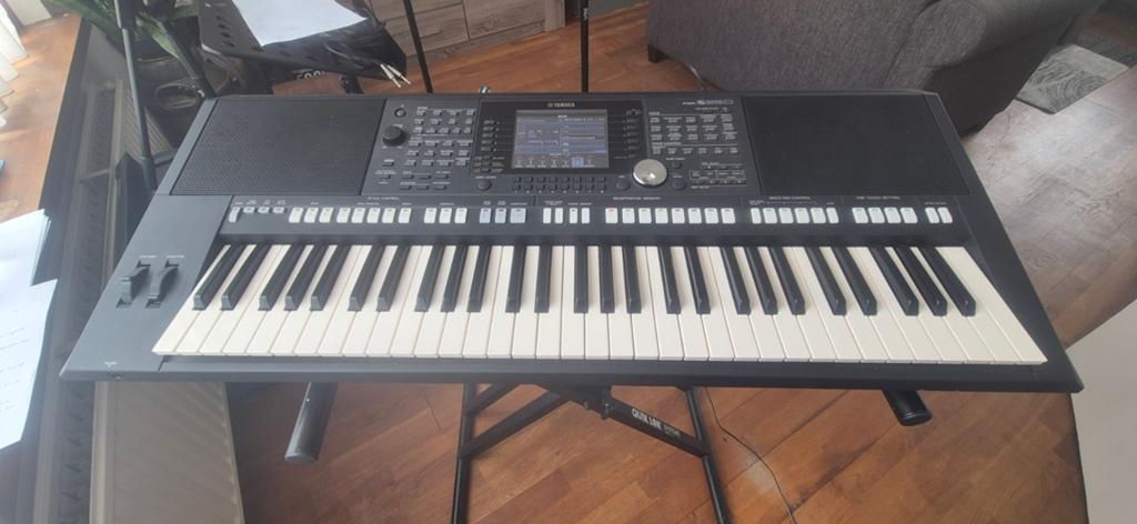 Yamaha PSR-S950 Keyboard - Zo goed als nieuw, Ophalen, 61 toetsen, Yamaha, Zo goed als nieuw