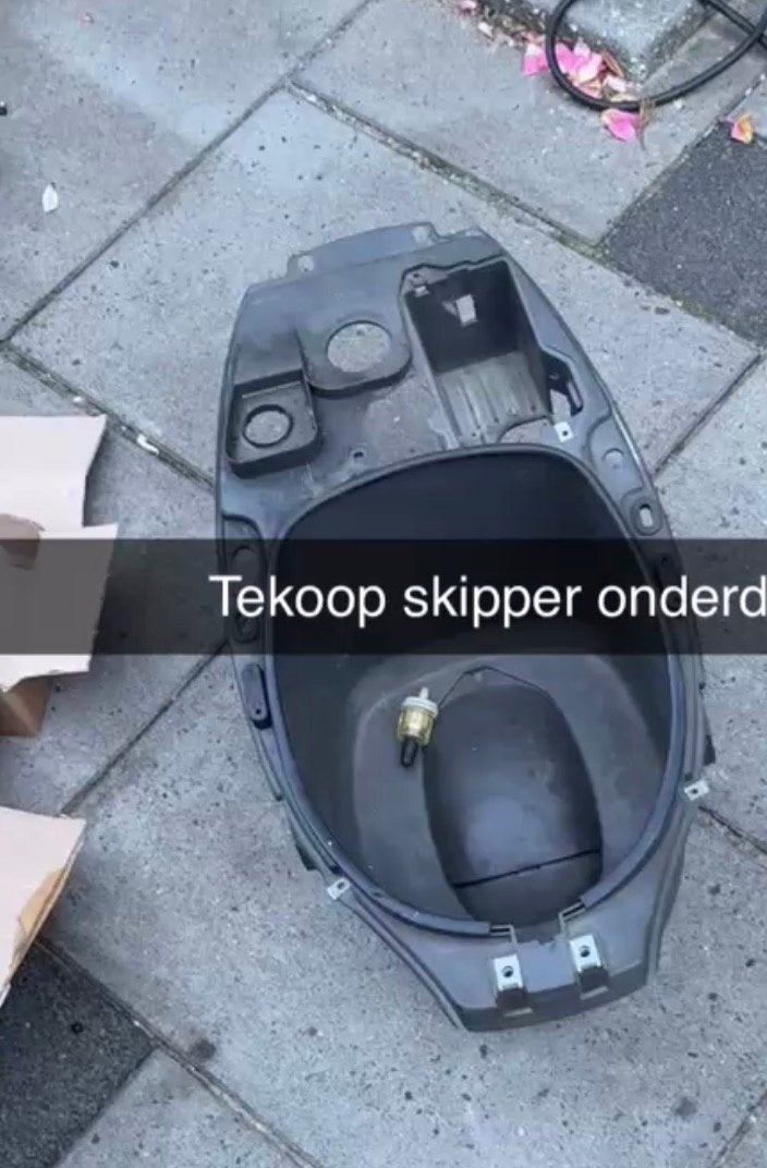 Skipper onder delen, Fietsen en Brommers, Brommeronderdelen | Scooters, Ophalen, Gebruikt, Zadel, Piaggio