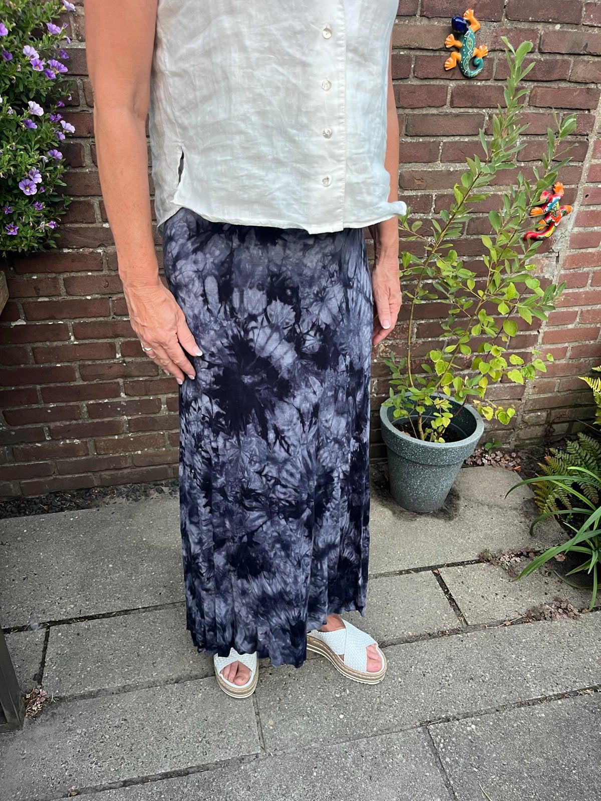 Maxi rok tie-dye blauw/zwart - Live Happy, Maat 38/40 (M), Blauw, Ophalen of Verzenden, Zo goed als nieuw