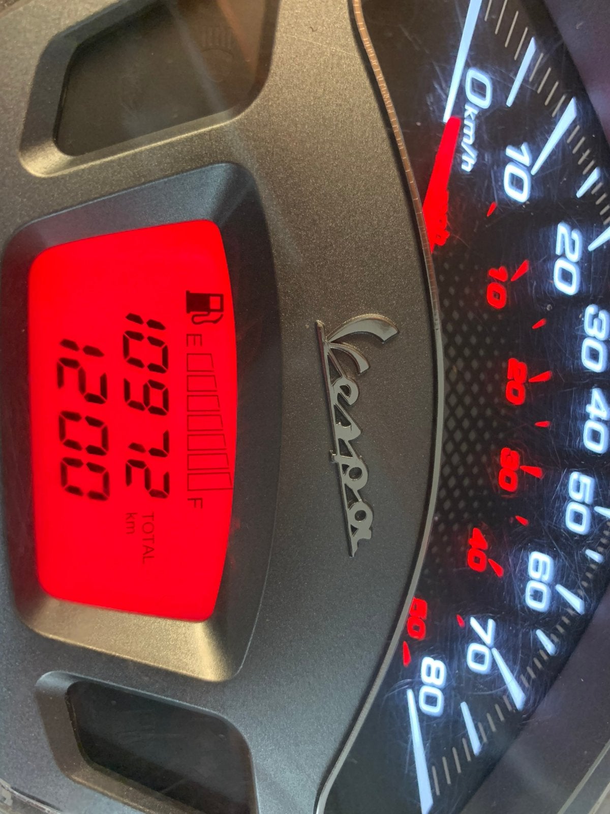 Vespa sprint teller kilometerteller 10972 km in Amsterdam, Ophalen, Zo goed als nieuw, Overige typen