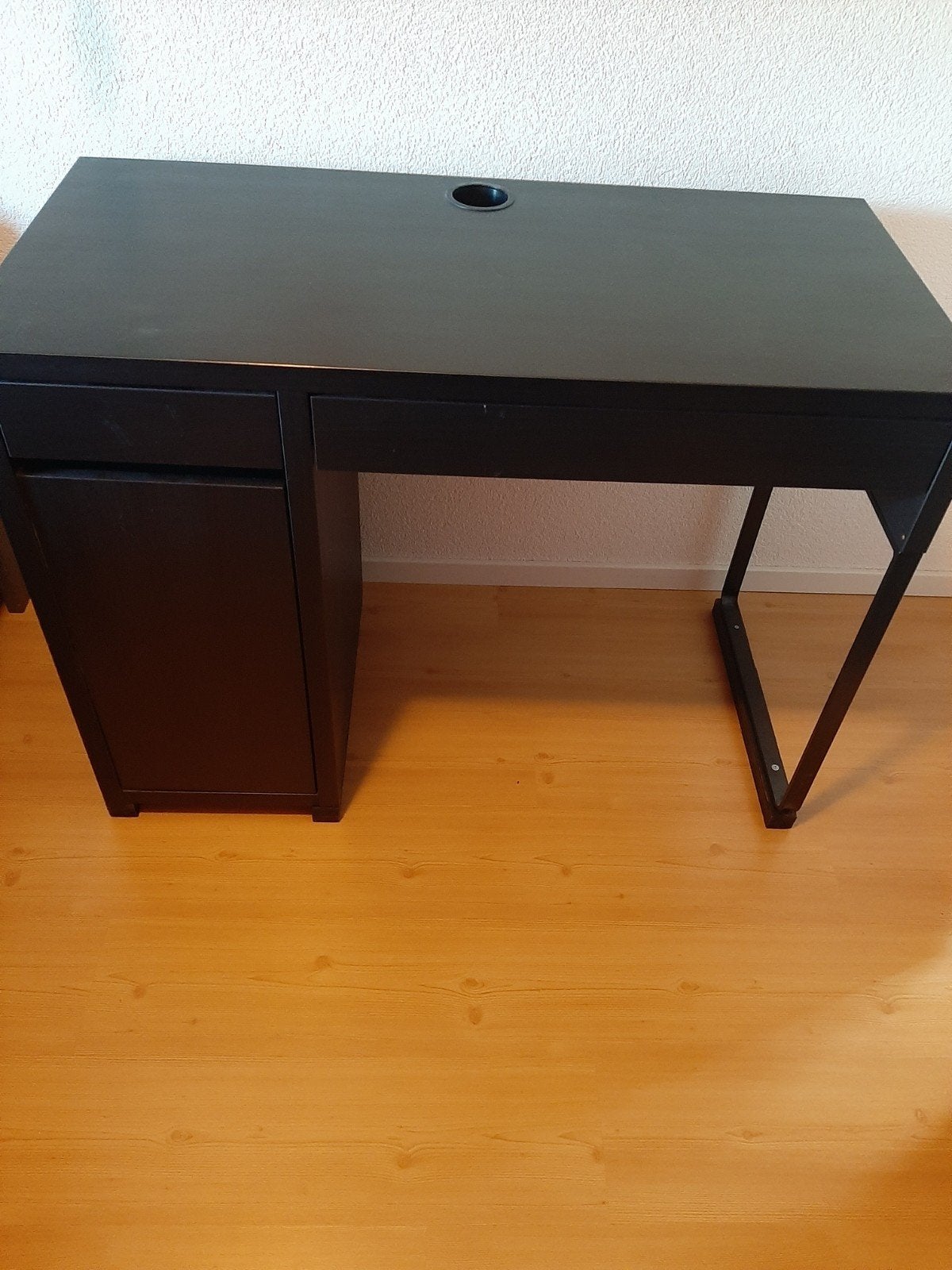bureau, Ophalen, Zo goed als nieuw