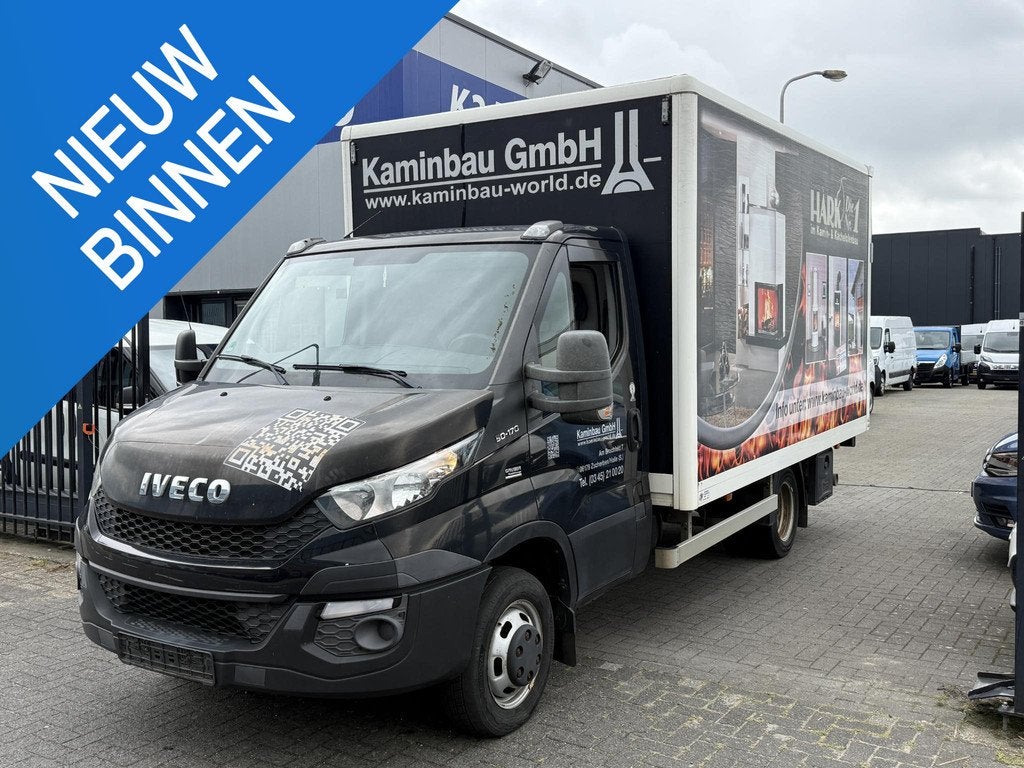 IVECO DAILY 50C17 BAKWAGEN LAADKLEP TREKHAAK 3500KG 3.0 MOTO, Auto's, Euro 5, Gebruikt, Zwart, 4 cilinders