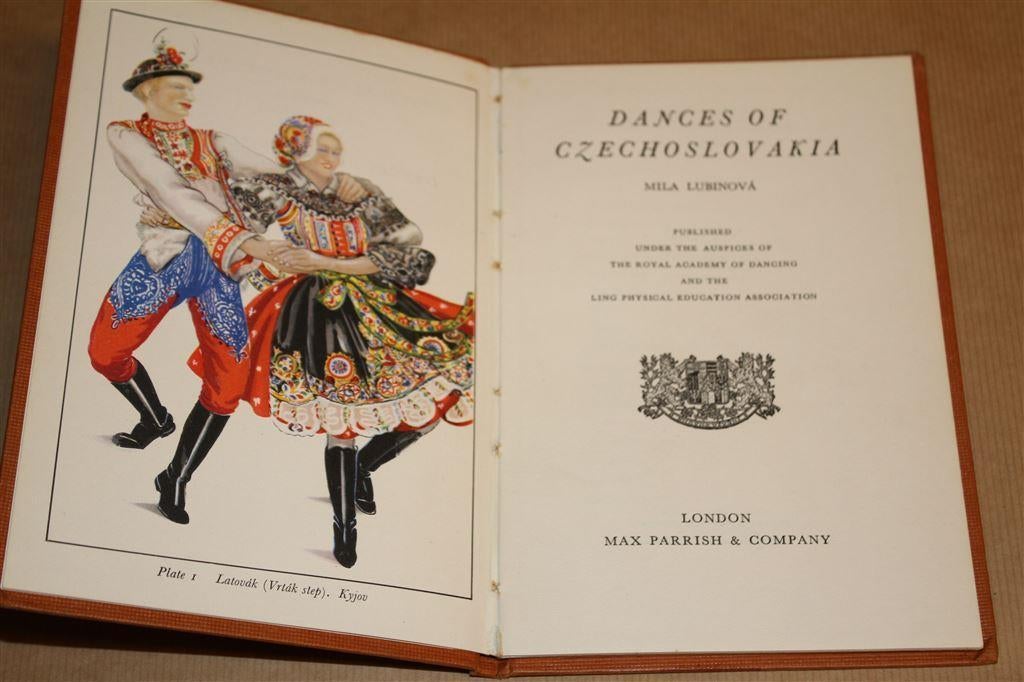 Dances of Czechoslovakia [1959]. Europese volksdansen., Boeken, Ophalen of Verzenden, Gelezen, Toneel
