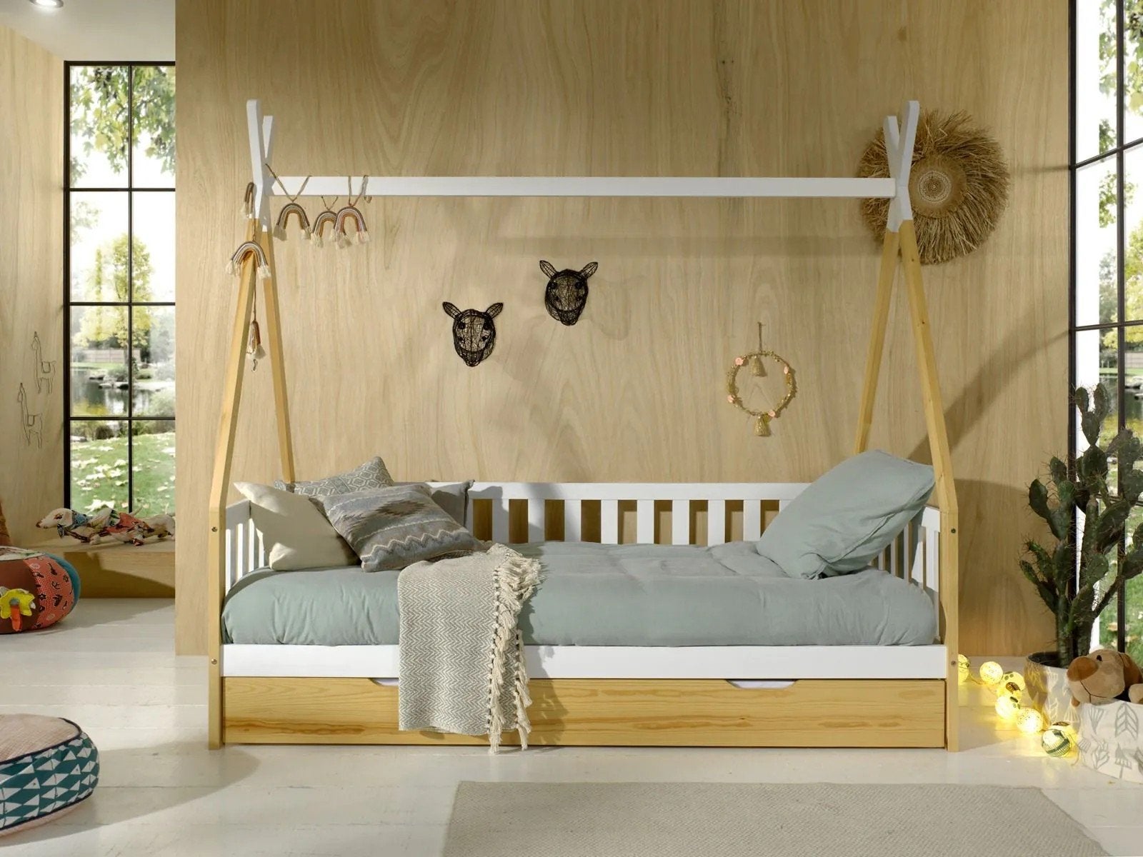 Tipi Kinderbed 90x200cm Wit/Hout - met Opberg-/Slaaplade, Ophalen, 85 tot 100 cm, Gebruikt, Lattenbodem