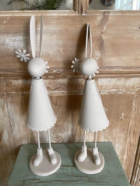 2 x decoratie Pasen. Gestyleerd wit haasje van blik en hout., Ophalen, Zo goed als nieuw