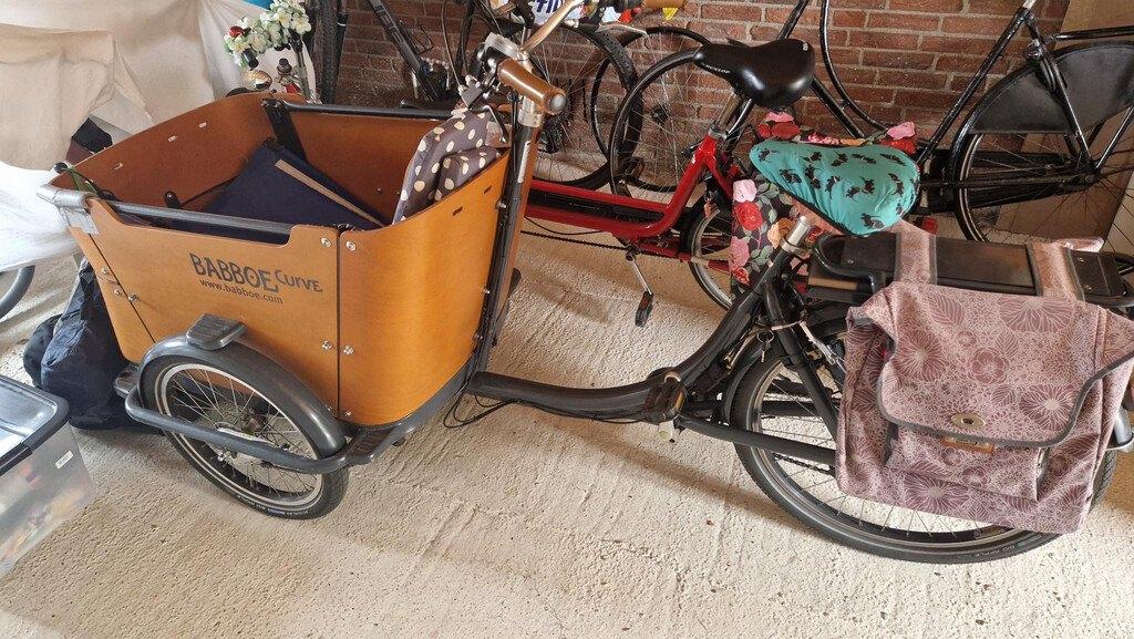 Babboe Curve-E bakfiets | Regentent + Zonnekap, 4 kinderen of meer, Gebruikt, Huif, Schijfrem