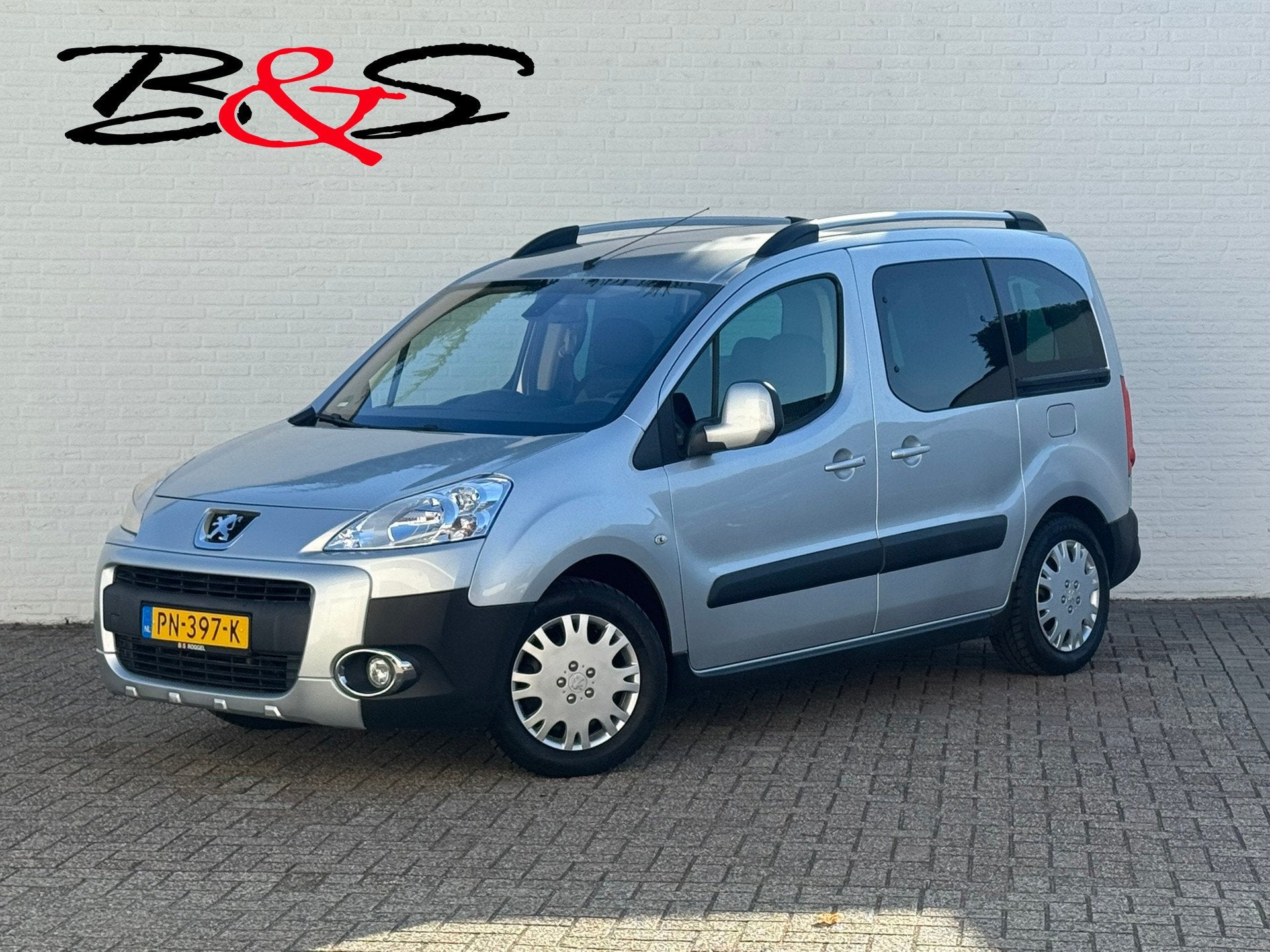 Peugeot Partner Tepee 1.6 XT Rolstoelauto lift Airco Schuifd, Voorwielaandrijving, Stof, 4 cilinders, Parkeersensor