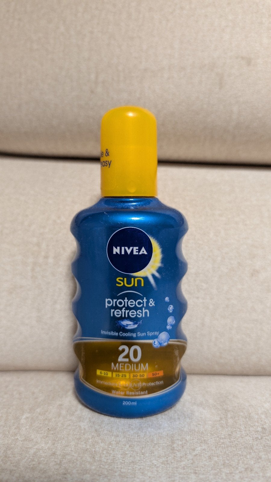 Nivea Sun Protect & Refresh Spray SPF 20 - 200ml, Ophalen of Verzenden, Nieuw, Zonnebrand of After Sun