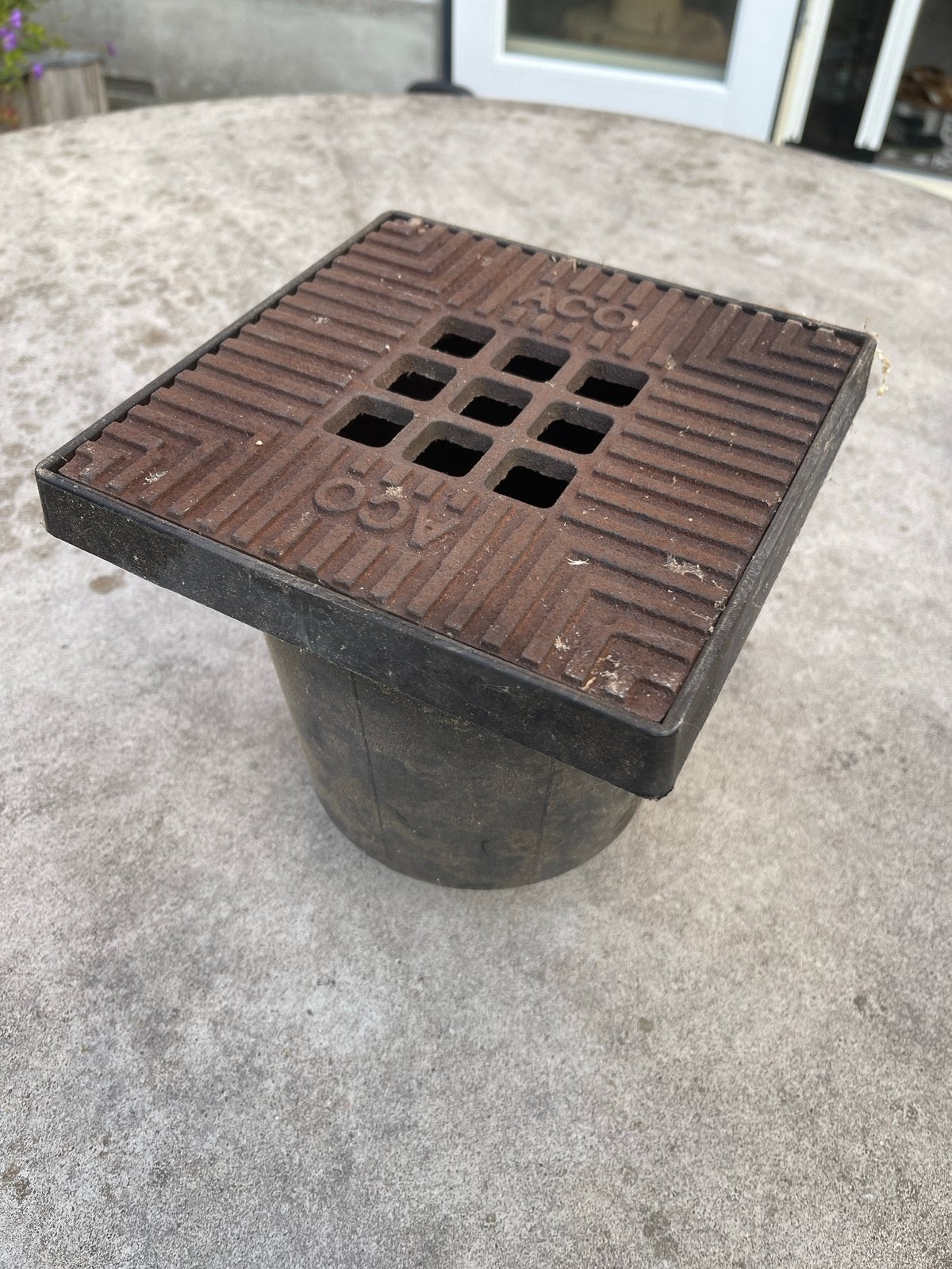Schrobput 200x200x220mm met 70mm aansluiting, Gebruikt, 60 tot 80 mm, Ophalen of Verzenden, Minder dan 2 meter
