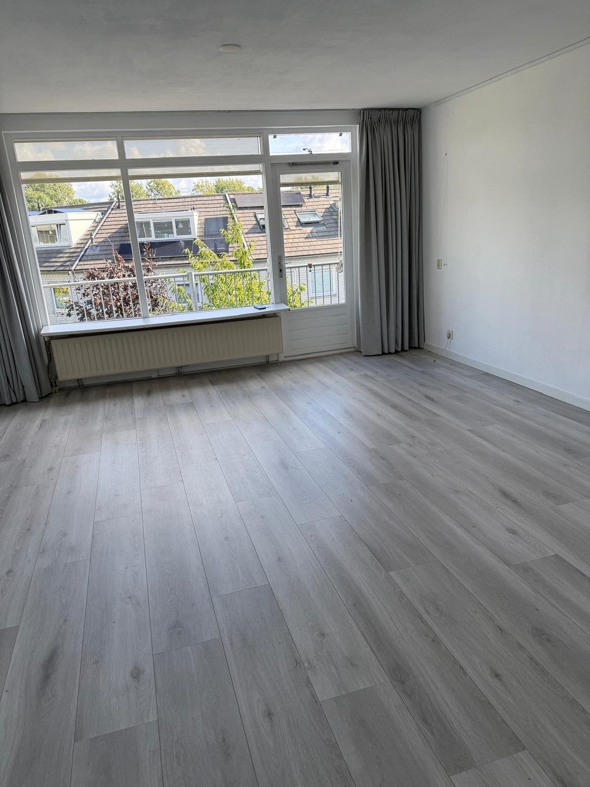Roobol Grijstint Laminaatvloer 60-65 m² incl. Plinten, Gebruikt, 50 tot 150 cm, Ophalen of Verzenden, 10 m² of meer