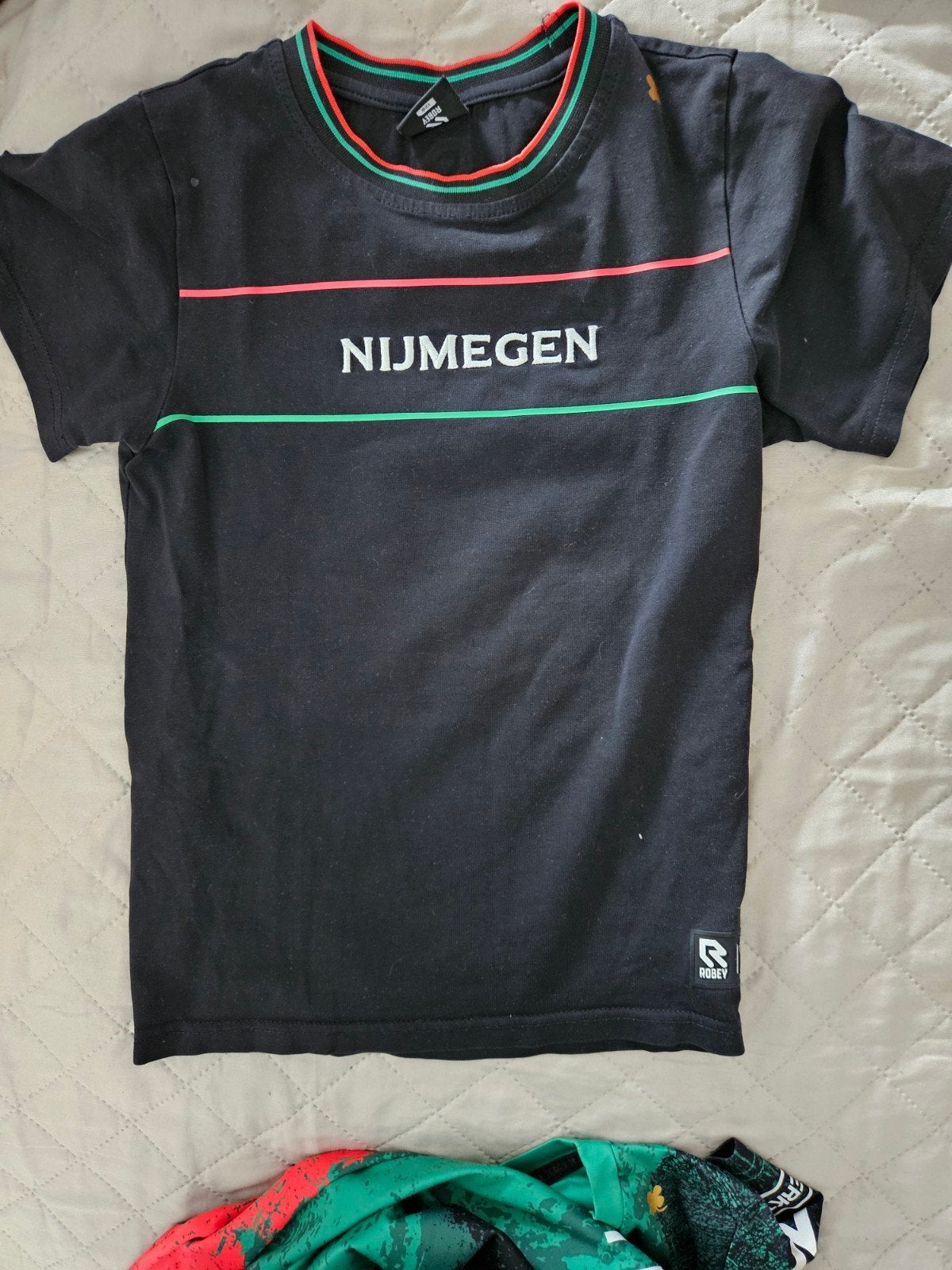 NEC Nijmegen voetbalshirt - Robey, Kinderen en Baby's, Ophalen of Verzenden, Gebruikt, Jongen of Meisje, Shirt of Longsleeve