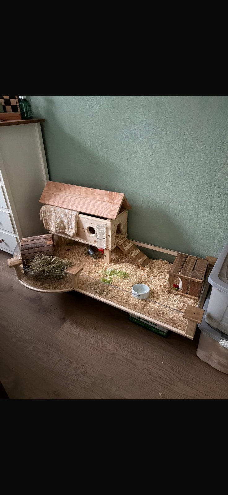 Kooi van hout voor knaagdieren. Ongeveer 135 bij 70 cm, Dieren en Toebehoren, Kooi, Cavia, Ophalen, Minder dan 60 cm