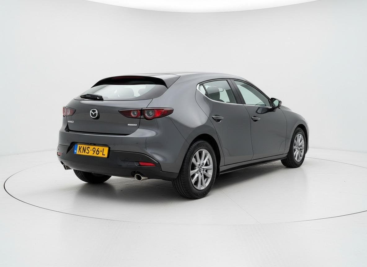 Mazda 3 2.0 e-SkyActiv-G M Hybrid 122 Camera, Voorwielaandrijving, 1998 cc, Stof, Gebruikt