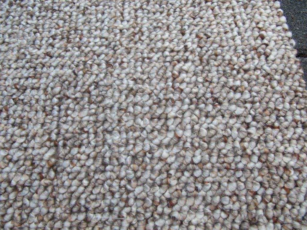 Restant vloerbedekking beige/bruin NIEUW, Huis en Inrichting, Ophalen, Nieuw, Crème, 5 tot 10 m²