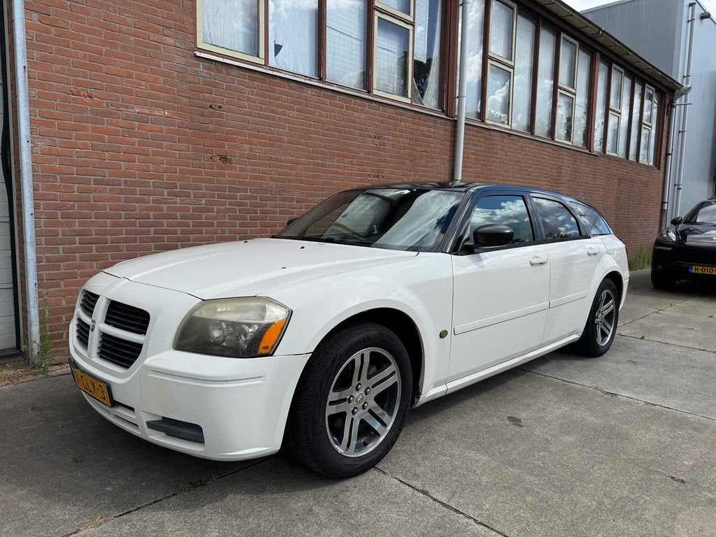 dodge MAGNUM Automaat 77-GLK-3, Auto's, Dodge, 450 kg, Gebruikt, Wit, Magnum