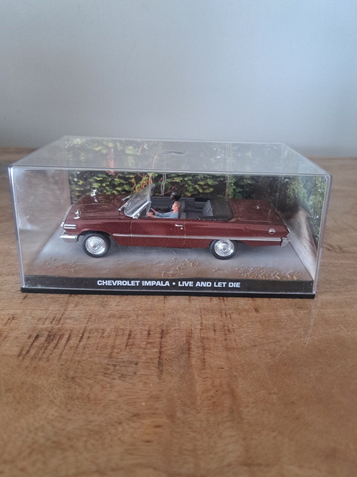James bond oo7 model chevrolet impala, Auto, Ophalen of Verzenden, Zo goed als nieuw, N.b