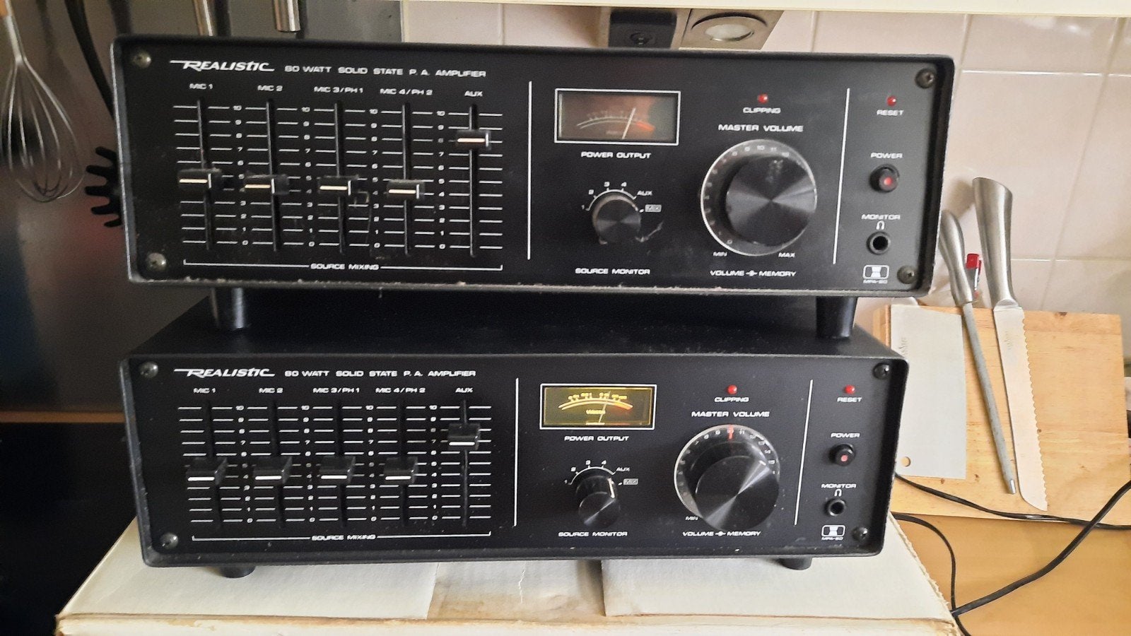 Realistic MPA-80 80 Watt Solid State P.A. Versterker, Overige merken, Ophalen of Verzenden, 60 tot 120 watt, Gebruikt