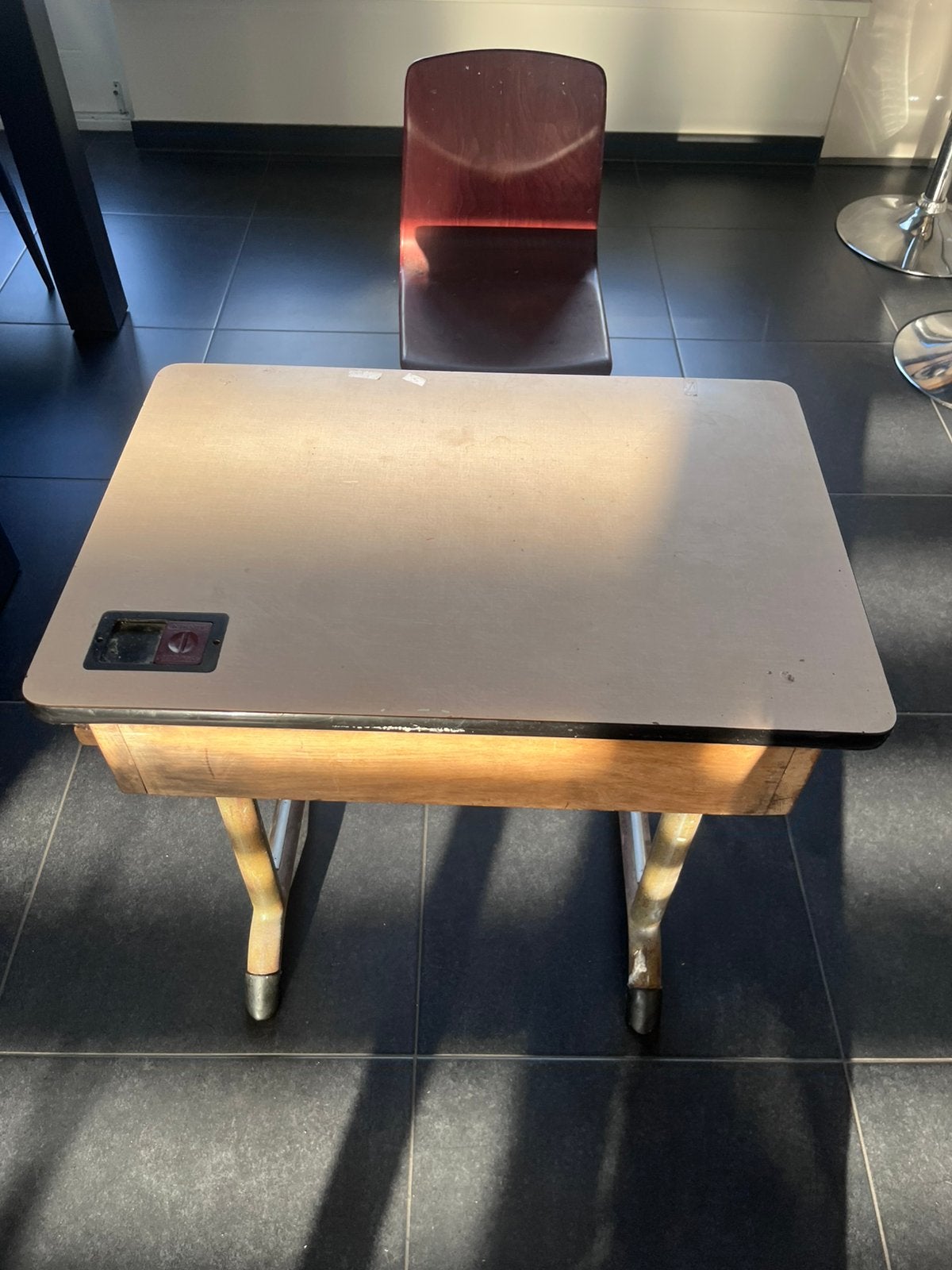 School bureau, Huis en Inrichting, Ophalen, Gebruikt