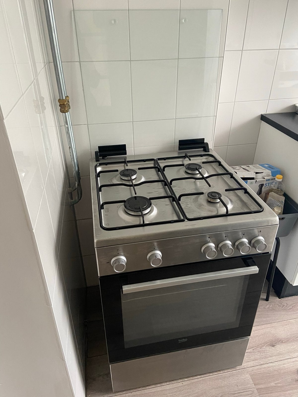 Beko Fornuis met Oven - Zo goed als nieuw, Witgoed en Apparatuur, Fornuizen, Ophalen, 60 cm of meer, 4 kookzones, Zo goed als nieuw
