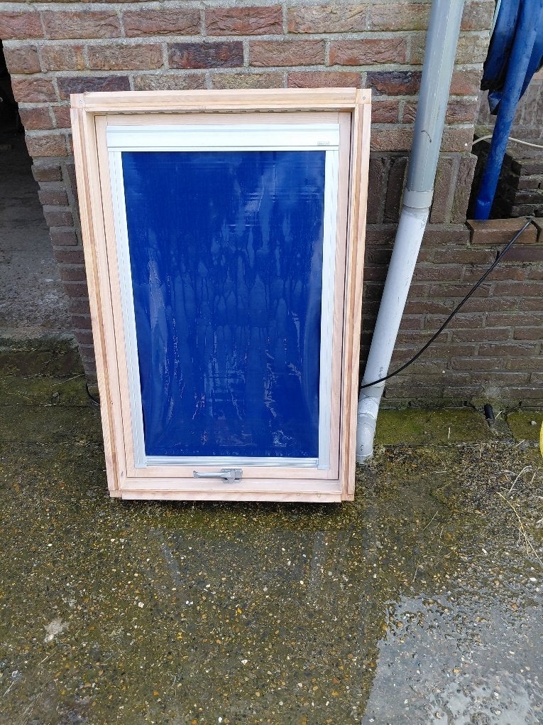 Fakro tuimelvenster, Ophalen, Minder dan 80 cm, 80 tot 120 cm, Zo goed als nieuw