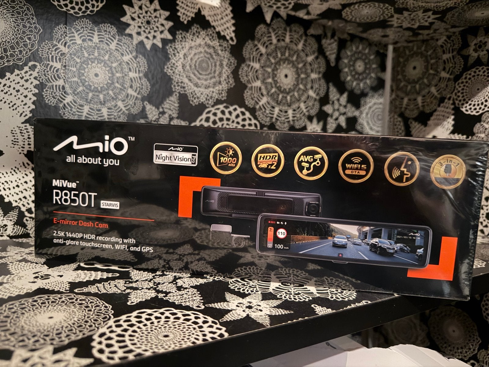 Mio MiVue R850T E-mirror Dash Cam - Nieuw in doos, Auto diversen, Dashcams, Ophalen of Verzenden, Nieuw
