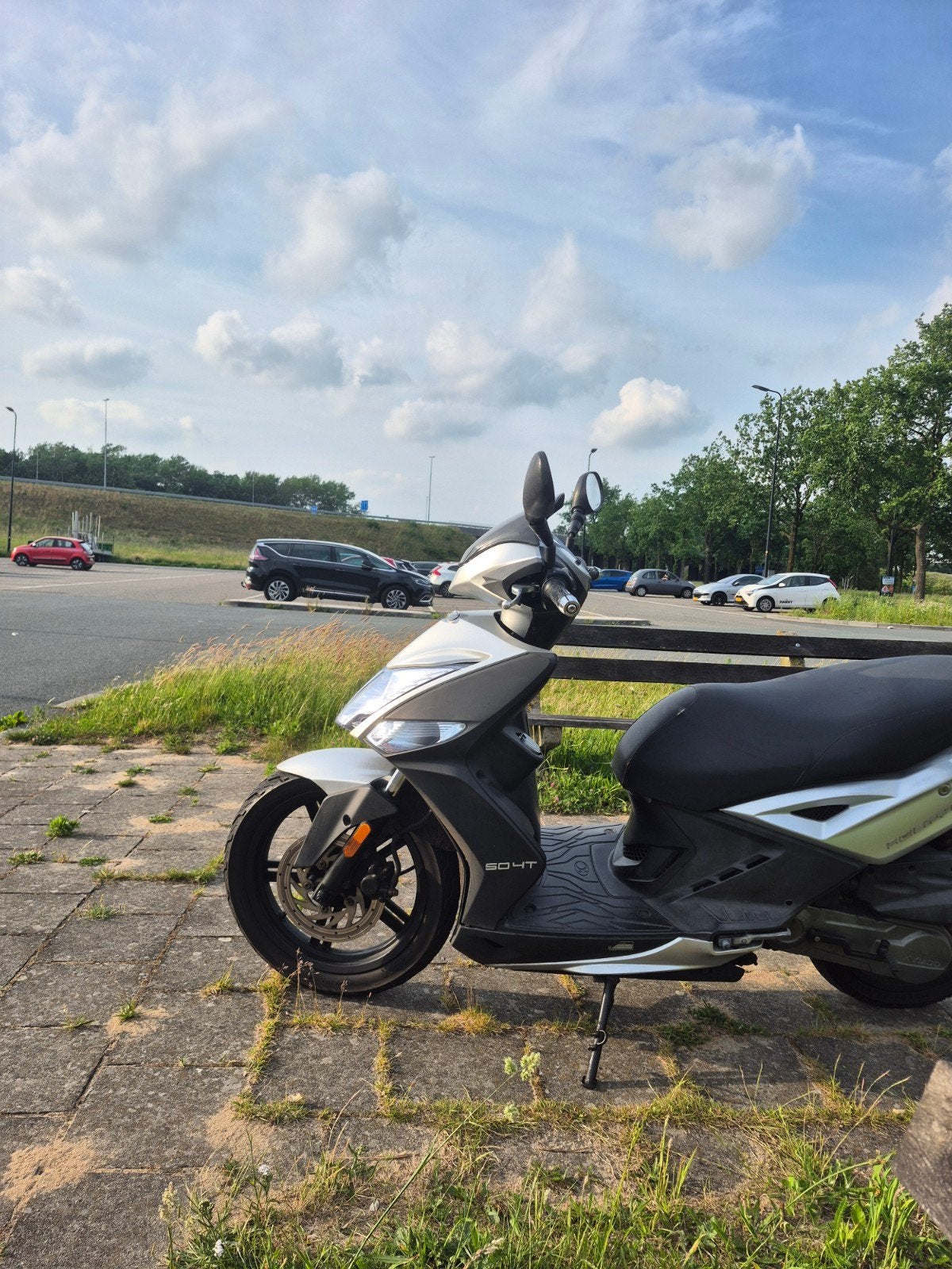Kymco Agility 16+  snor (blauw kenteken), zuinig, nieuw accu, Ophalen, Gebruikt, 50 cc, Maximaal 25 km/u