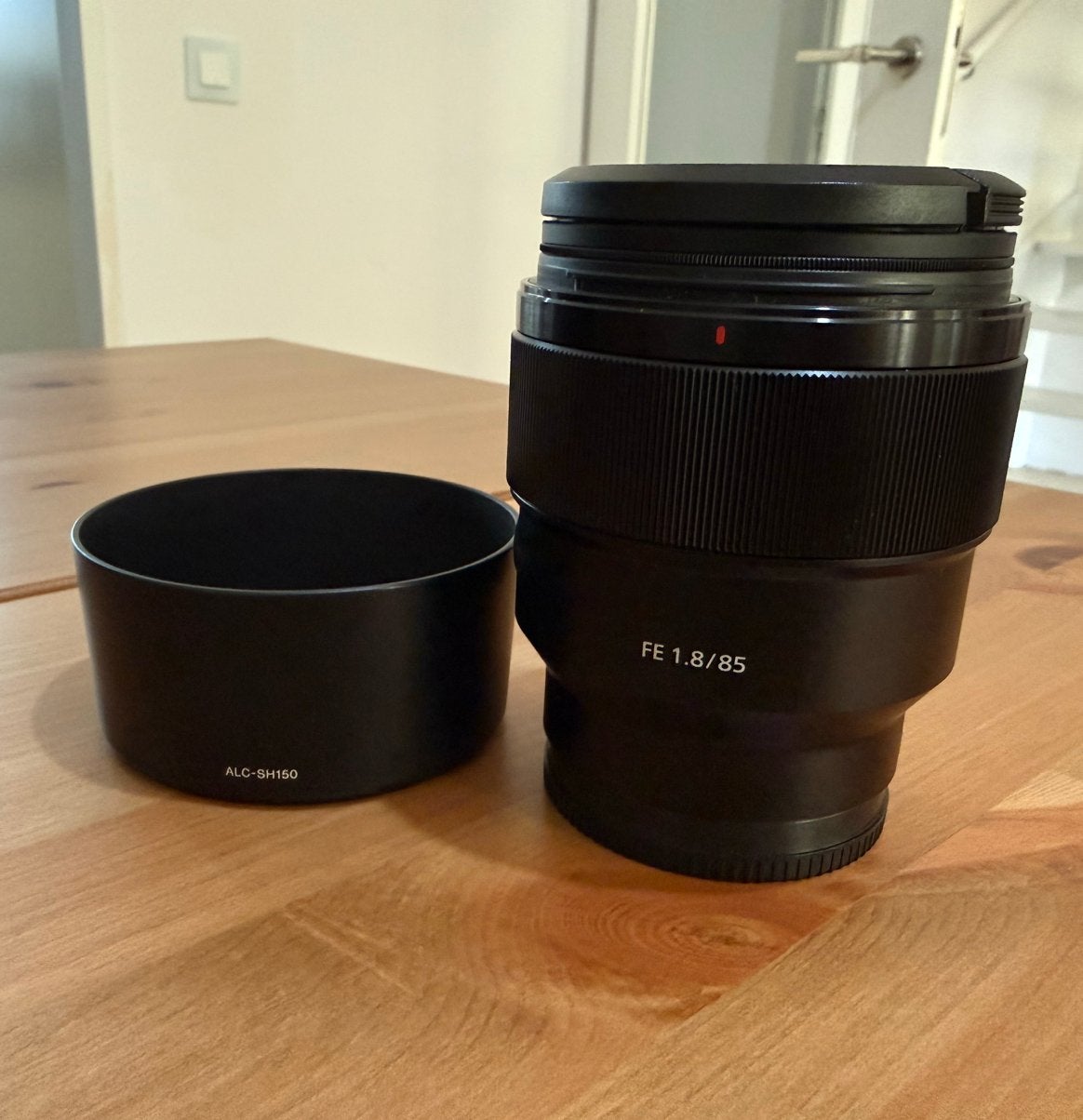 Sony FE 85mm f1.8 prime lens + filters, Ophalen, Zo goed als nieuw, Telelens