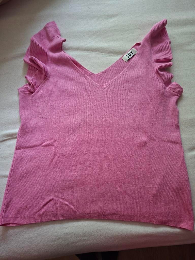 T-shirt roze met ruffels maat L, Kleding | Dames, T-shirts, Maat 42/44 (L), Ophalen of Verzenden, Zo goed als nieuw, Korte mouw