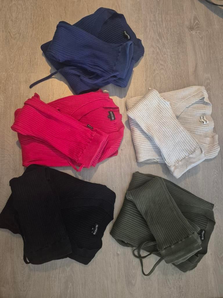 5 Reinders kledingsets maat S, Ophalen of Verzenden