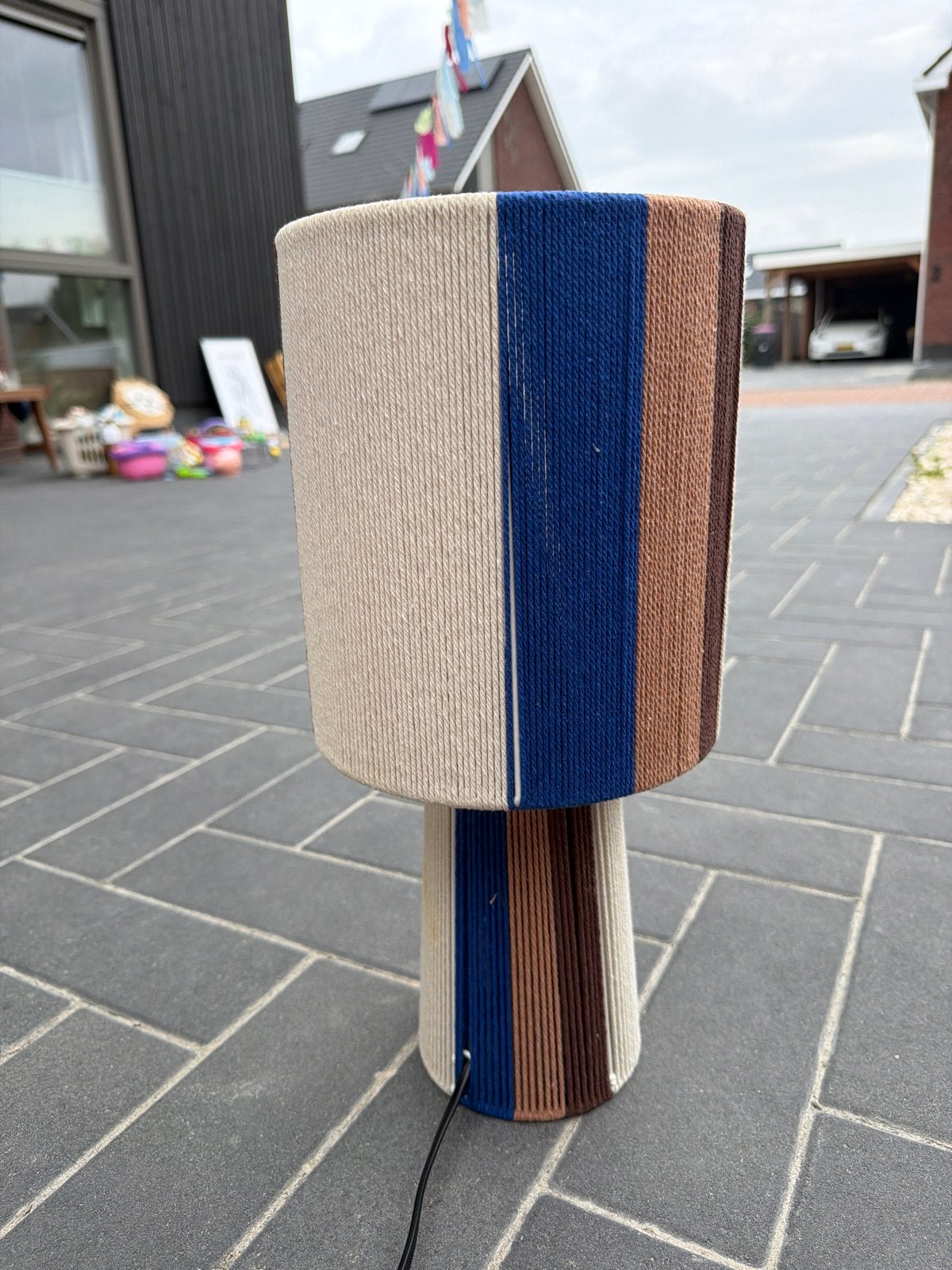 Tafellamp met kleurrijk garen, Meerkleurig, Textiel, Overige fittingen, Ophalen of Verzenden