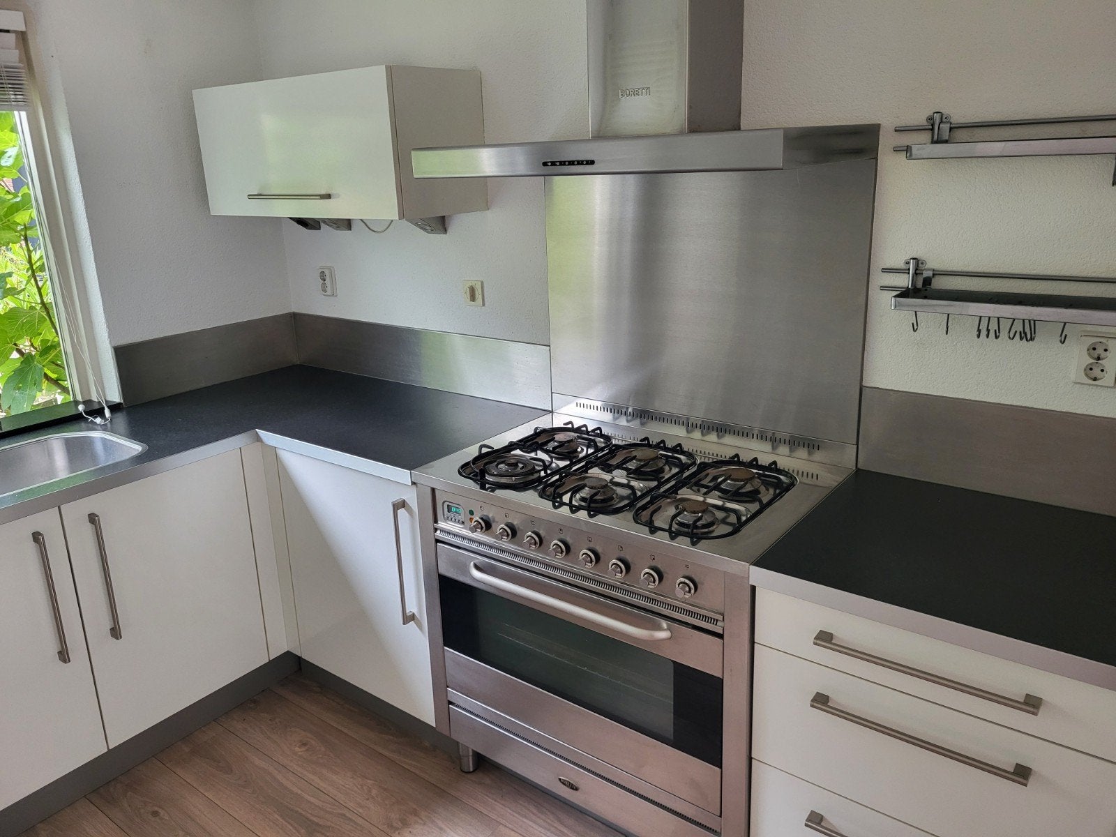 Complete keuken met Boretti oven en vaatwasser (uit elkaar), Ophalen, Gebruikt, U-keuken, Wit