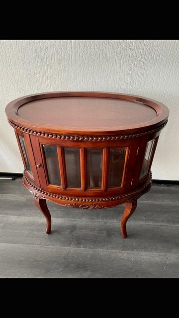 Mahonie drankkast / theekast, Ophalen