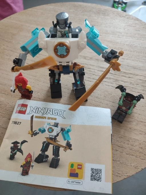 LEGO NINJAGO Zane's strijdmecha set - 71827