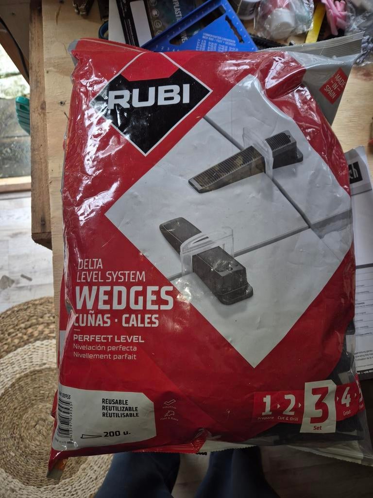 Rubi Delta Level System Wedges - Nieuwstaat, Overige materialen, Minder dan 5 m², Vloertegels, Minder dan 20 cm