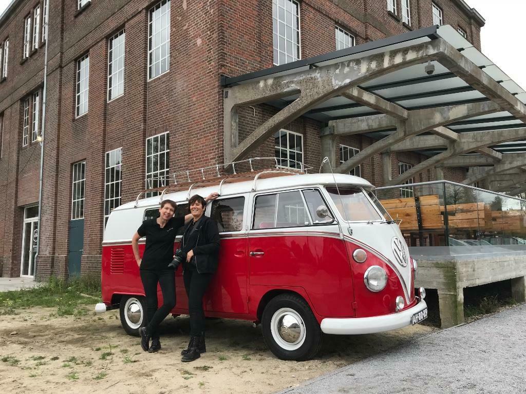 Zeer ervaren low budget  bruidsfotograaf (contact via app)., Diensten en Vakmensen, Komt aan huis, Fotograaf