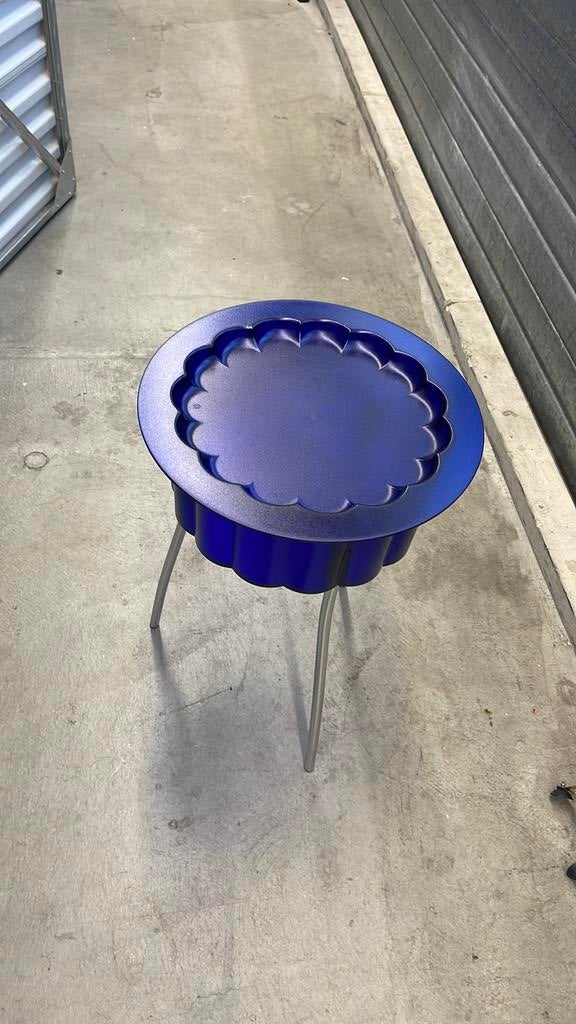 Ikea hatten bijzettafel blauw, Gebruikt, Rond, Modern, Ophalen