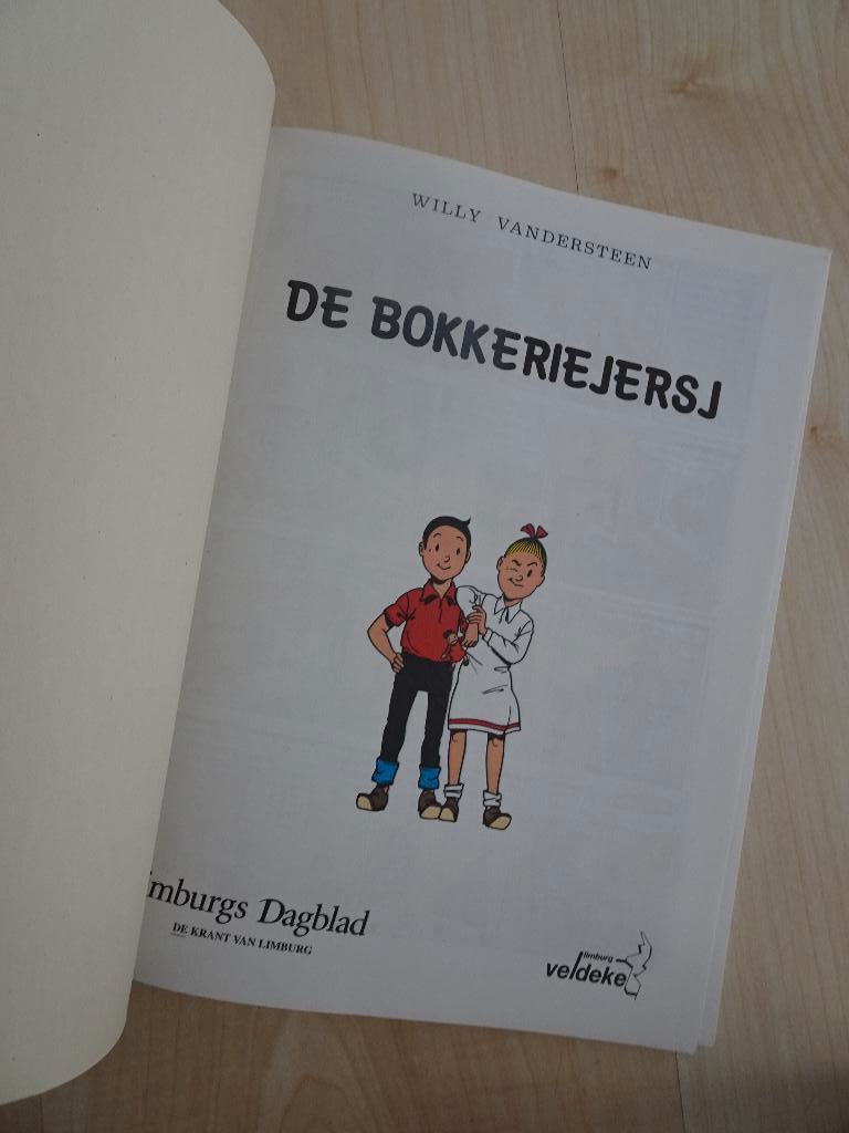 suske en wiske de bokkeriejersj limburgs, Eén stripboek, Ophalen of Verzenden, Zo goed als nieuw, Veldeke Limburg