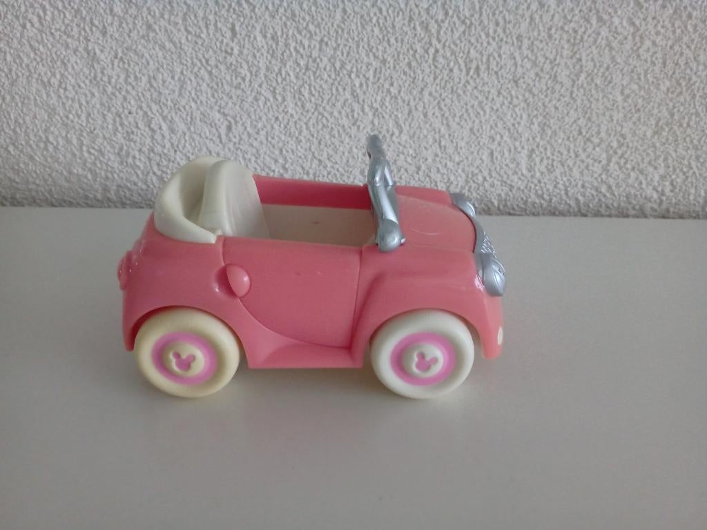 EEN MOOIE MINNIE MOUSE AUTO/CABRIO van de Mickey Mouse Club, Ophalen of Verzenden, Overige figuren, Zo goed als nieuw, Beeldje of Figuurtje
