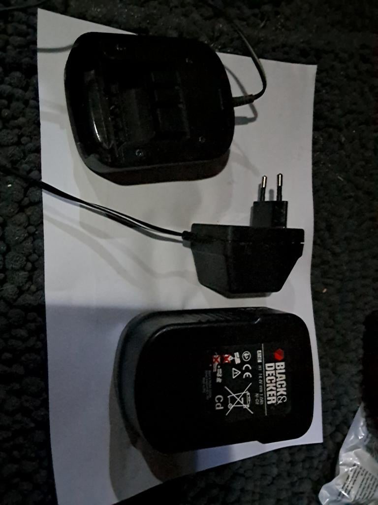 Black&Decker 14,4V Accu + Oplader - Zo Goed Als Nieuw, Ophalen of Verzenden, Zo goed als nieuw