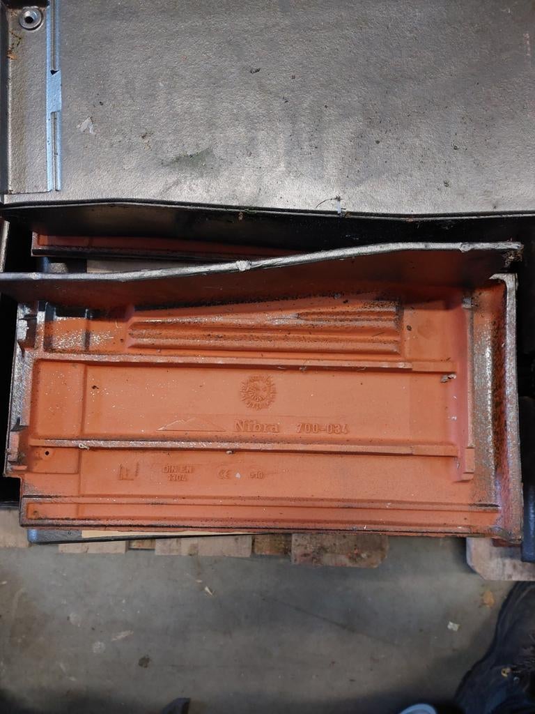 gevels G10, Doe-het-zelf en Verbouw, Dakpannen en Dakbedekking, Ophalen, Nieuw, Grijs