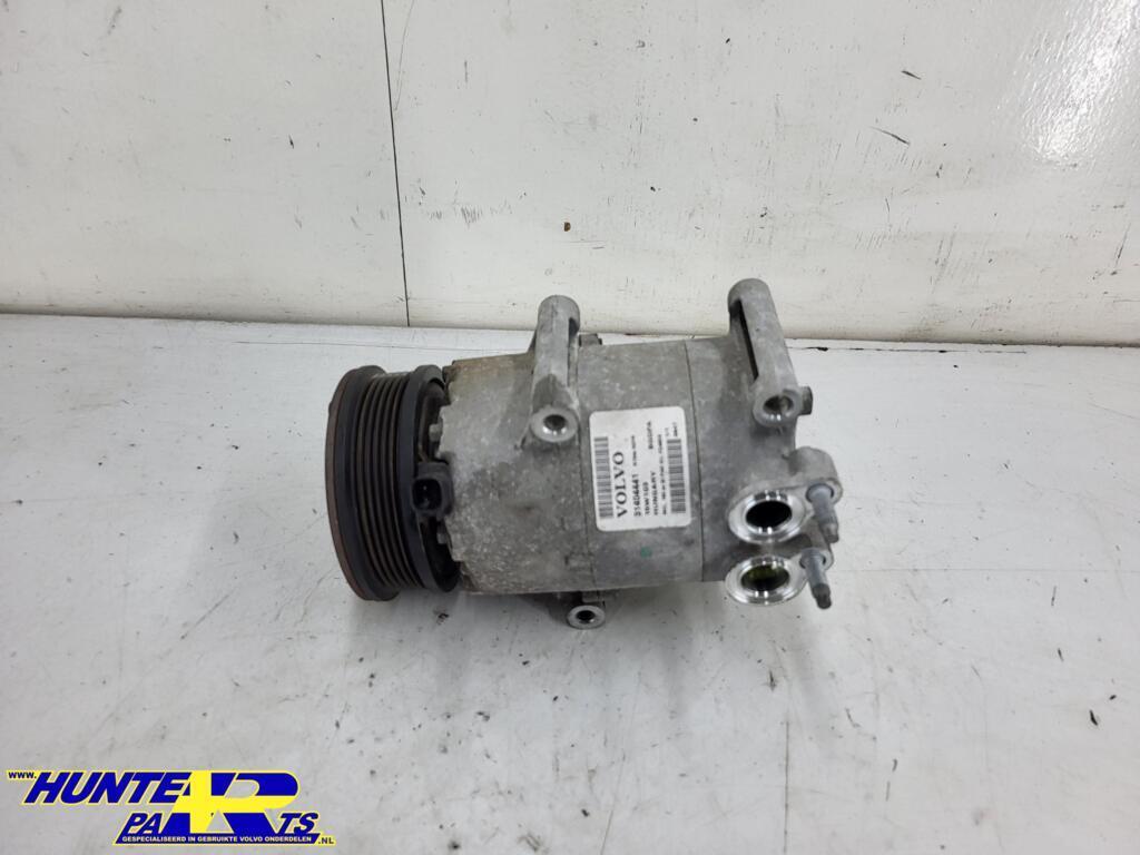 Airco pomp Volvo V40 II ('12-'19) 31404441, Gebruikt, Ophalen of Verzenden, Volvo