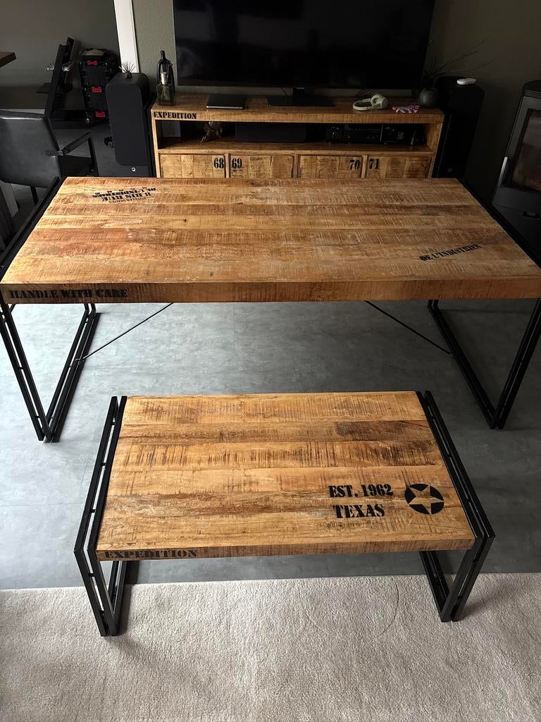 Set eet- en salontafel van mangohout, Huis en Inrichting, Ophalen, Gebruikt, 100 tot 150 cm, Industrieel