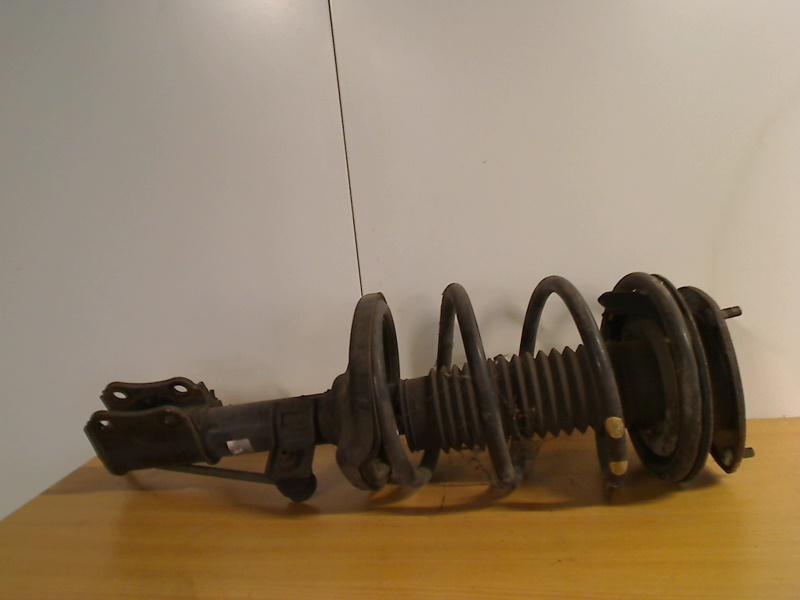 Veerpoot Links Voor Suzuki Liana (ERA/ERB/RH4) (2005-03/..), Gebruikt, Suzuki Deutschland GmbH, Kontakt@suzuki.de, Suzuki-Allee 7, Bensheim 64625, , Duitsland