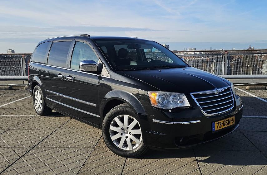 Chrysler Grand Voyager Limited 2008 / 3.8L V6 / 7-persoons ✅, Auto's, Chrysler, 450 kg, Zwart, Grand Voyager, 138 €/maand