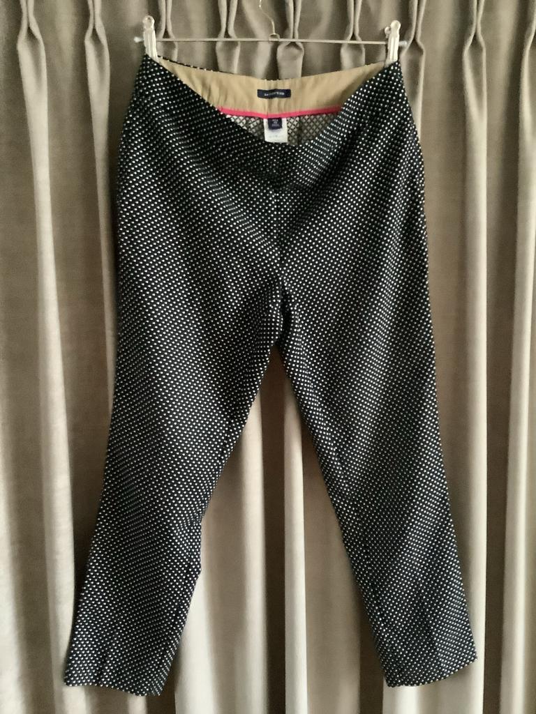 Lands'End Zwarte Broek met Witte Stippen Maat 40-42, Kleding | Dames, Zwart, Maat 42/44 (L), Ophalen of Verzenden, Zo goed als nieuw