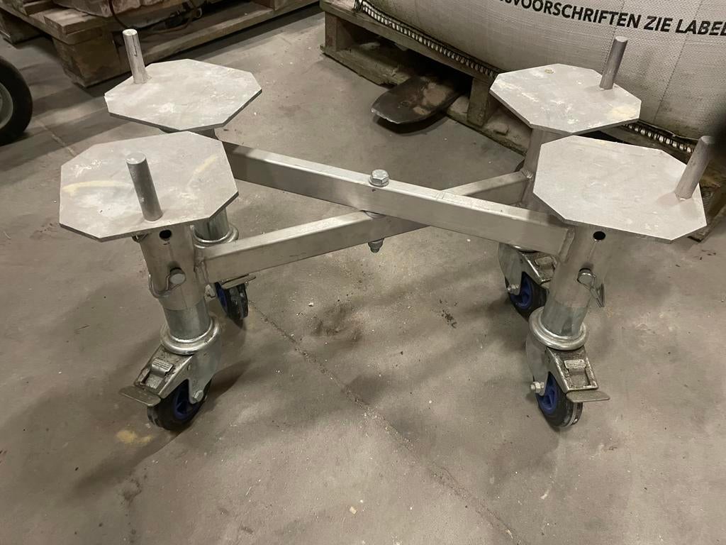 Metselkuip trolley, Ophalen, Nieuw