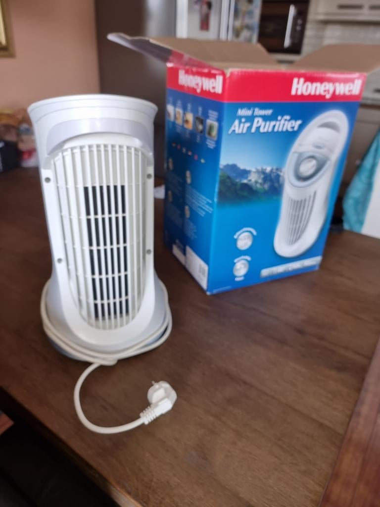 Honeywell Luchtreiniger - Mini Tower, Ophalen of Verzenden