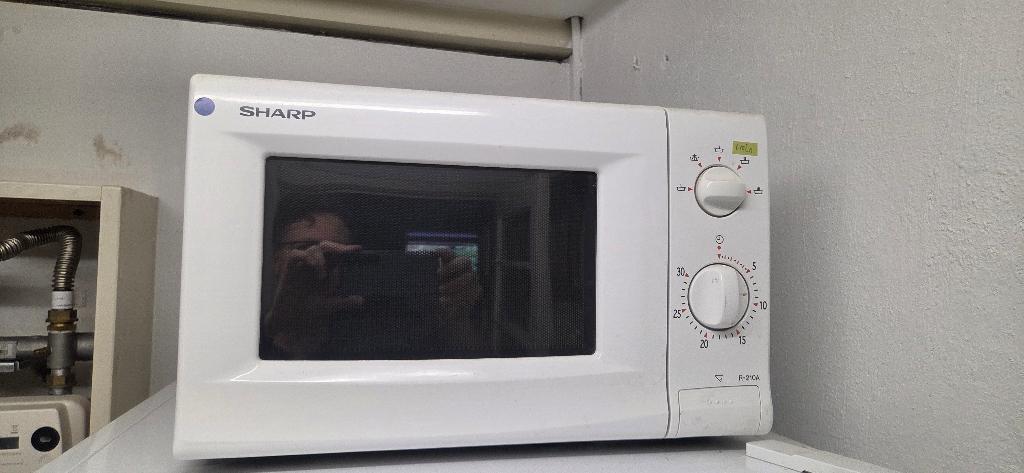 Sharp R-210A magnetron/microwave, Ophalen, Gebruikt, Magnetron, Draaiplateau